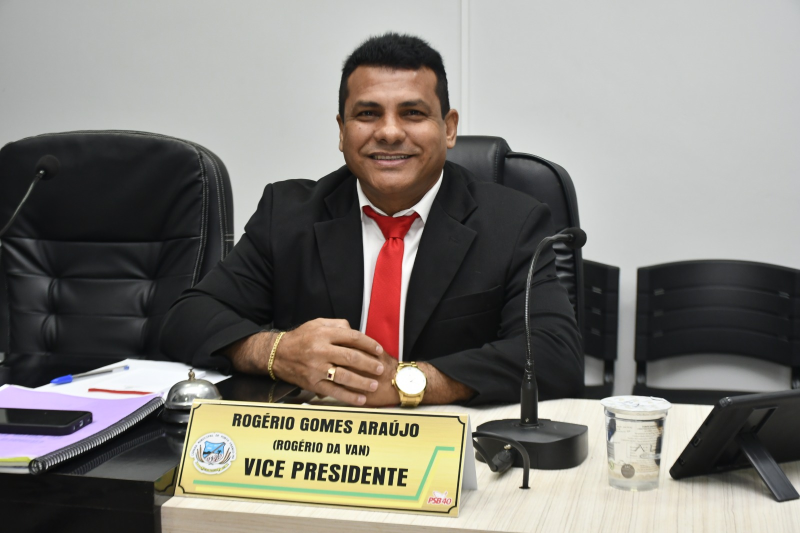 ROGÉRIO DA VAN (ROGÉRIO GOMES ARAÚJO)